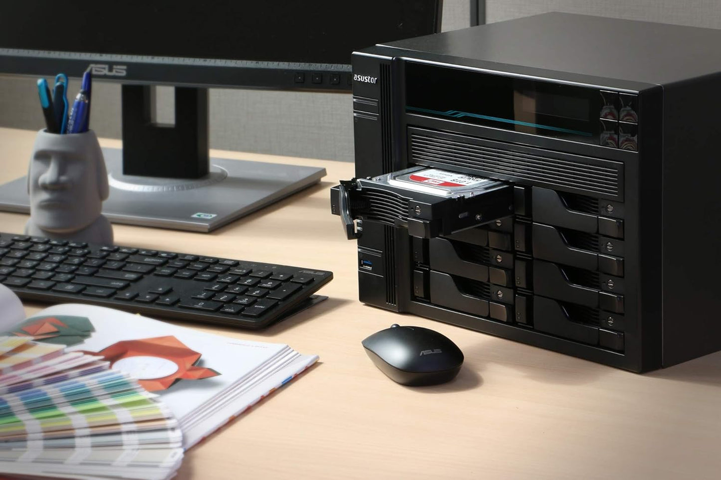 Asustor Lockerstor 8 AS6508T, 8 Bay NAS